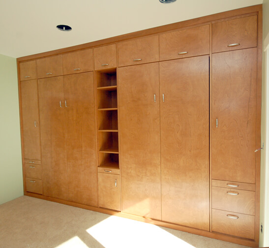 Twin Verticle Closed